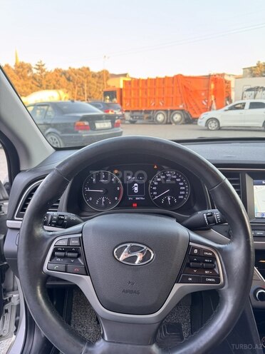 Hyundai Avante 2016, 204,000 km - 1.6 l - Bakı