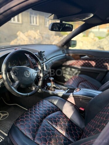 Mercedes E 270 2004, 365,000 km - 2.7 l - Masallı