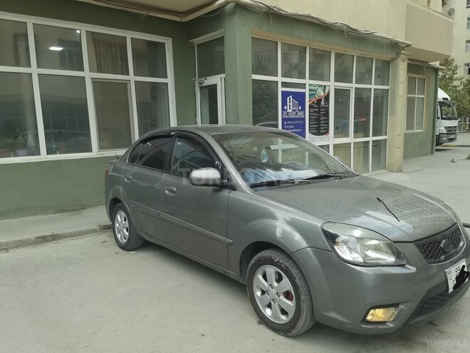 Kia Rio 2009, 390,000 km - 1.4 l - Bakı