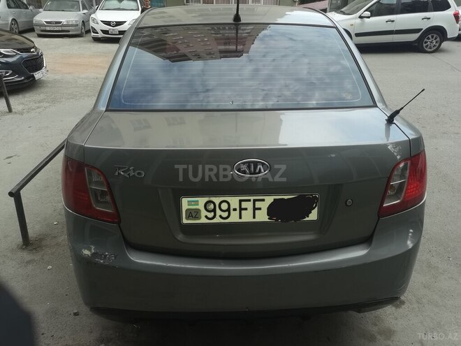 Kia Rio 2009, 390,000 km - 1.4 l - Bakı