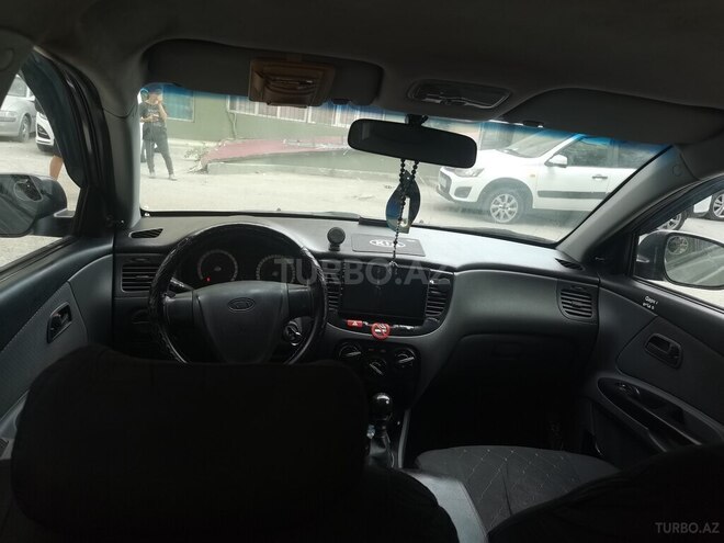 Kia Rio 2009, 390,000 km - 1.4 l - Bakı