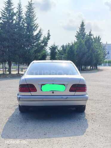 Mercedes E 320 1999, 396,000 km - 3.2 l - Lənkəran