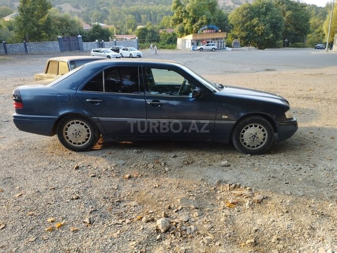 Mercedes C 180 1993, 320,500 km - 1.8 l - Gəncə