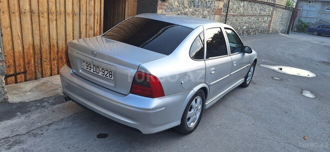 Opel Vectra 1999, 344,000 km - 1.6 l - Şəki