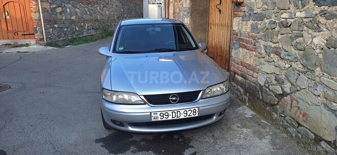 Opel Vectra 1999, 344,000 km - 1.6 l - Şəki