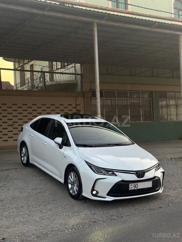 Toyota Corolla 2024, 9,000 km - 1.8 l - Bakı