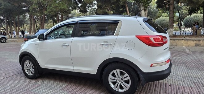 Kia Sportage 2013, 210,000 km - 2.0 л - Sumqayıt