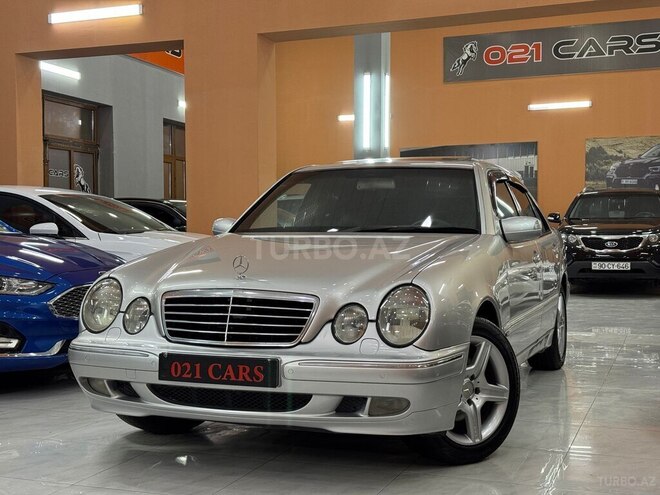 Mercedes E 240 2001, 275,488 km - 2.4 l - Xırdalan