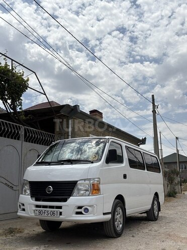 Nissan Urvan 2012, 160,000 km - 2.5 l - Bakı