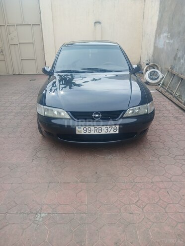 Opel Vectra 1996, 300,000 km - 1.8 l - Gəncə