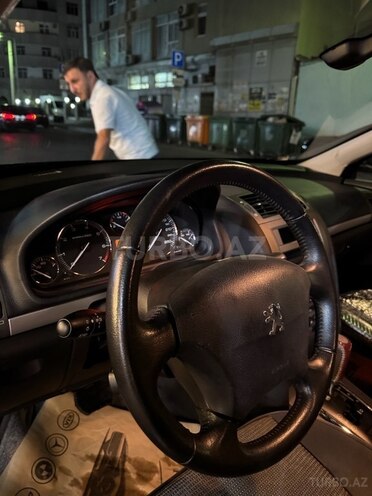 Peugeot 407 2005, 26,000 km - 2.0 l - Bakı