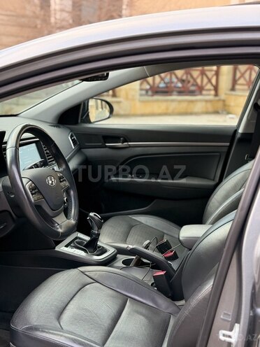 Hyundai Elantra 2017, 103,000 km - 2.0 l - Bakı