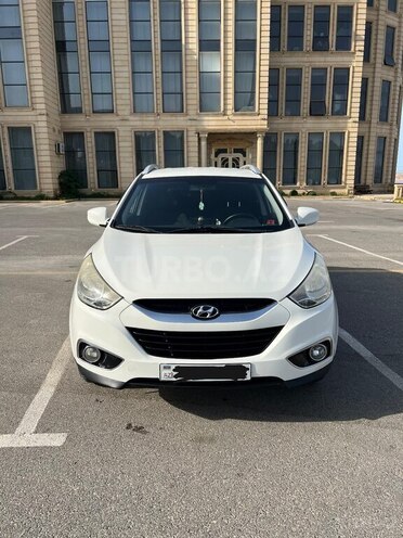 Hyundai ix35 2011, 97,000 km - 2.0 l - Bakı