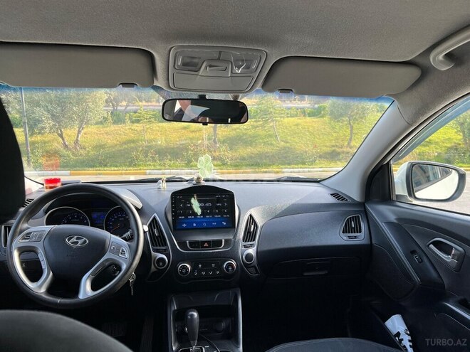 Hyundai ix35 2011, 97,000 km - 2.0 l - Bakı