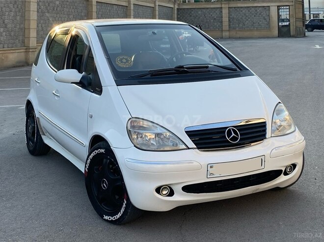 Mercedes A 170 2001, 290,000 km - 1.6 л - Bakı