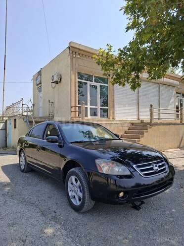 Nissan Altima 2006, 250,000 km - 2.5 л - Yevlax