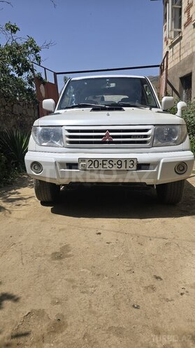 Mitsubishi Pajero io 1999, 204,000 km - 1.8 l - Gədəbəy