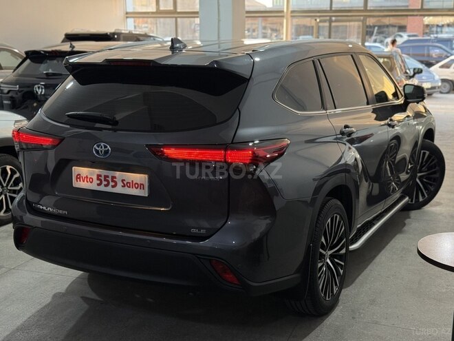 Toyota Highlander 2023, 15,000 km - 2.5 l - Bakı
