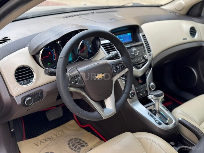 Chevrolet Cruze 2011, 215,365 km - 1.4 l - Gəncə