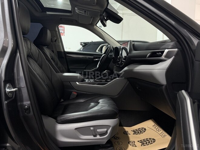 Toyota Highlander 2023, 15,000 km - 2.5 l - Bakı