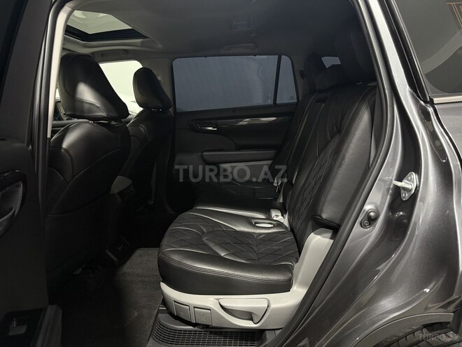 Toyota Highlander 2023, 15,000 km - 2.5 l - Bakı