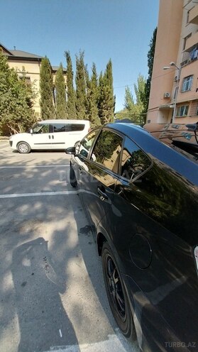 Toyota Prius 2014, 281,635 km - 1.8 l - Bakı