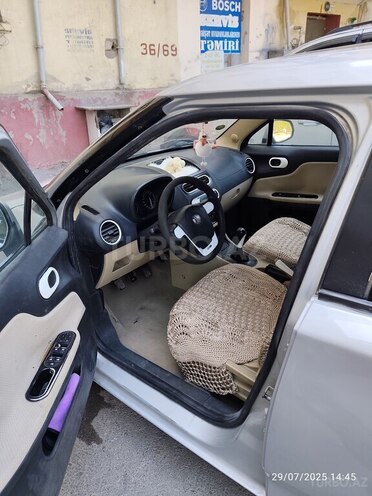 MG 3 2011, 425,000 km - 1.5 l - Salyan