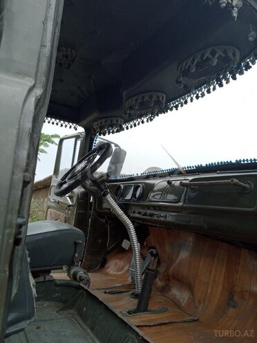 ZIL 130 1990, 100,000 km - 6.0 л - Biləsuvar