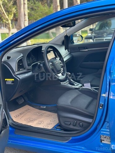 Hyundai Elantra 2017, 138,000 km - 2.0 l - Bakı