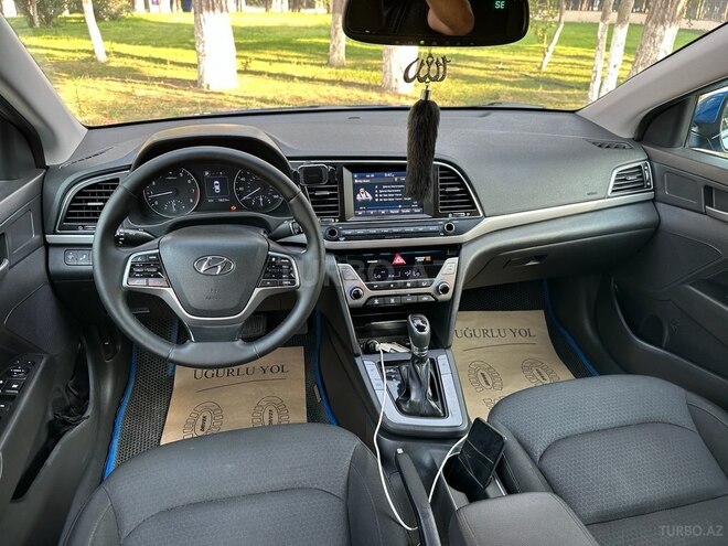 Hyundai Elantra 2017, 138,000 km - 2.0 l - Bakı