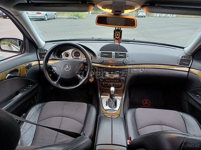 Mercedes E 240 2003, 313,700 km - 2.6 l - Balakən