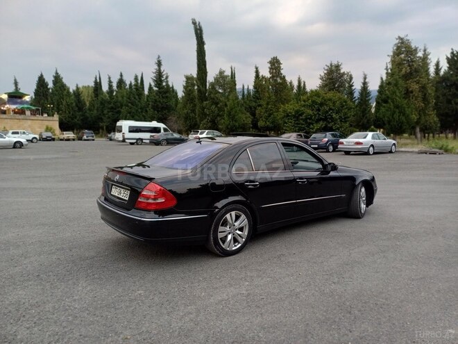 Mercedes E 240 2003, 313,700 km - 2.6 l - Balakən