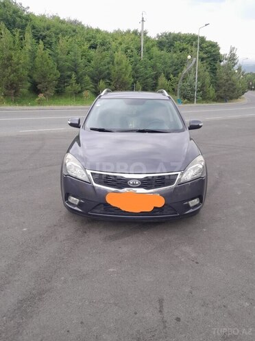 Kia  2009, 250,000 km - 1.6 l - Quba