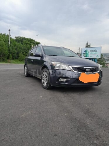 Kia  2009, 250,000 km - 1.6 l - Quba