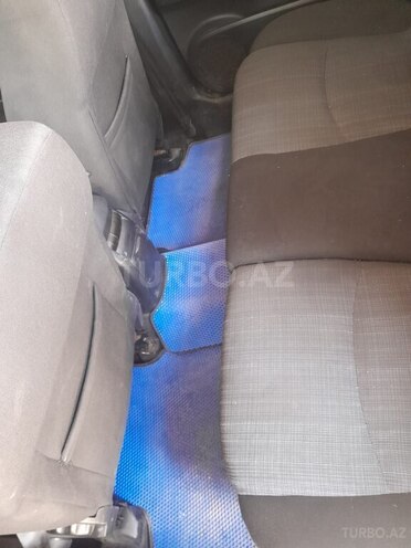 Kia  2009, 250,000 km - 1.6 l - Quba