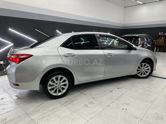 Toyota Corolla 2013, 225,000 km - 1.6 l - Bakı