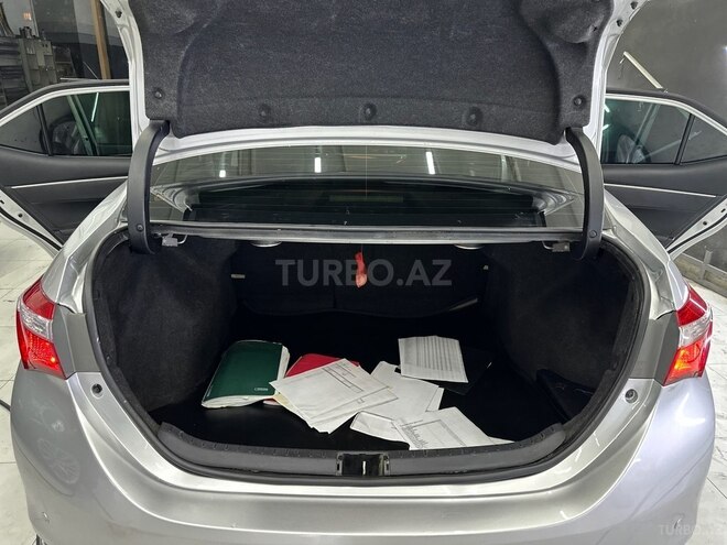 Toyota Corolla 2013, 225,000 km - 1.6 l - Bakı