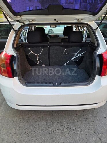 Toyota Corolla 2005, 356,800 km - 1.4 l - Bakı