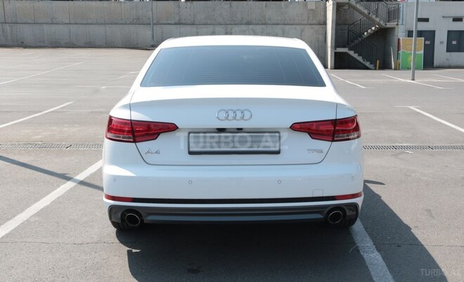 Audi A4 2017, 65,000 km - 2.0 l - Bakı
