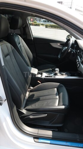 Audi A4 2017, 65,000 km - 2.0 l - Bakı