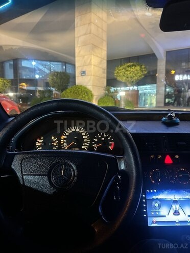 Mercedes C 240 1999, 344,000 km - 2.4 л - Bakı