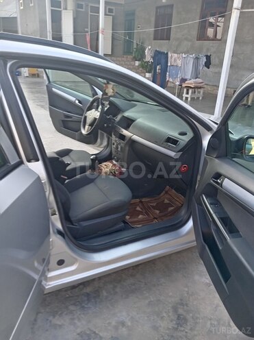 Opel Astra 2006, 290,000 km - 1.3 л - Sabirabad