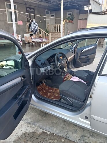 Opel Astra 2006, 290,000 km - 1.3 л - Sabirabad
