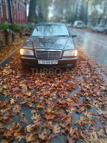 Mercedes E 200 1997, 392,230 km - 2.0 л - Ağdaş