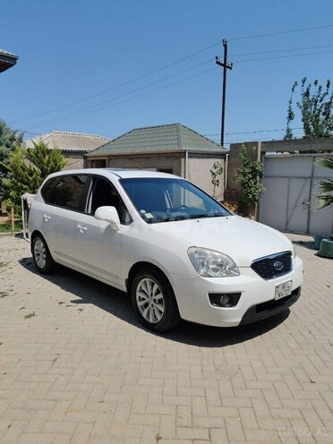Kia Carens 2012, 302,000 km - 2.0 л - Bakı