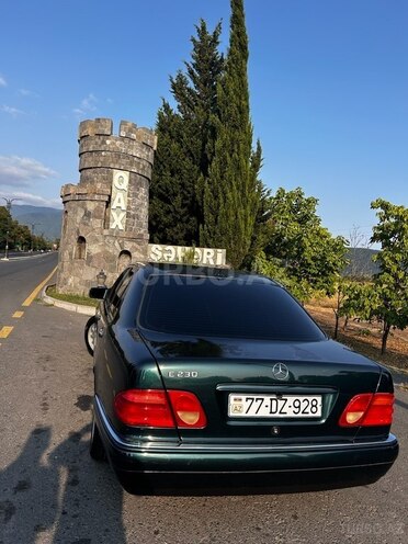 Mercedes E 230 1996, 345,381 km - 2.3 l - Qax
