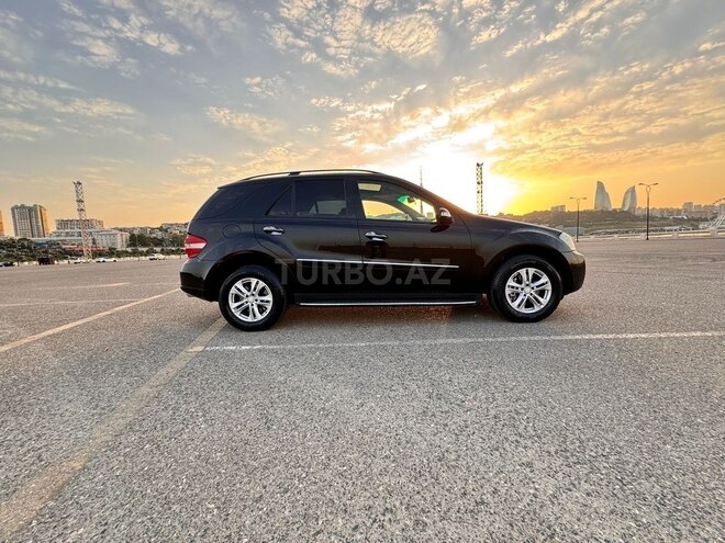 Mercedes ML 350 2006, 300,000 km - 3.5 l - Bakı