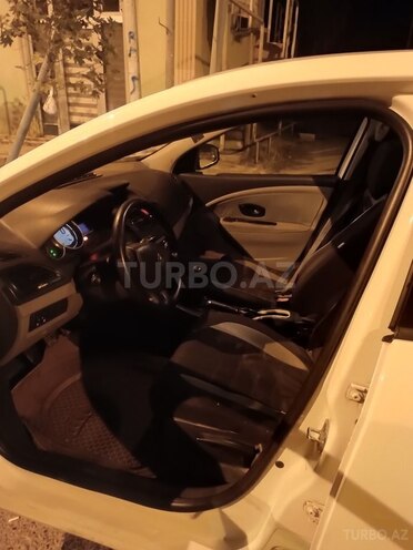 Renault Megane 2010, 350,000 km - 1.5 l - Biləsuvar