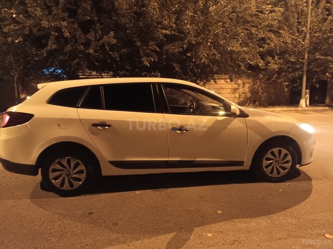 Renault Megane 2010, 350,000 km - 1.5 l - Biləsuvar