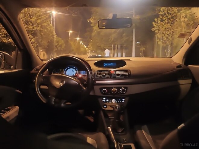 Renault Megane 2010, 350,000 km - 1.5 l - Biləsuvar